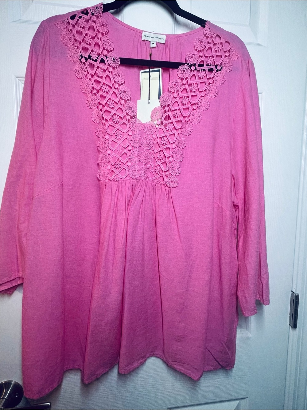 NWT! Adrienne Vittadini Pink Crochet-Detail Tunic